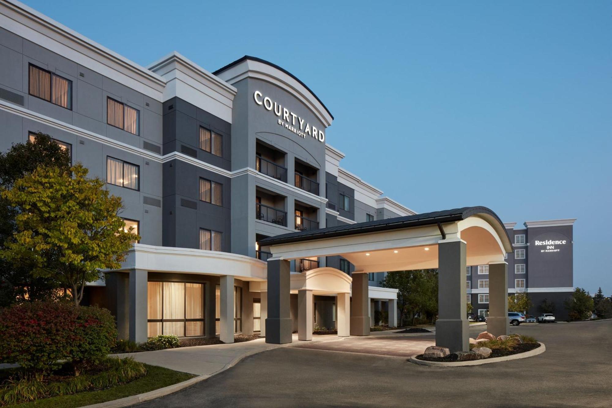 Courtyard By Marriott Mississauga-Airport Corporate Centre West Hotel Exterior foto