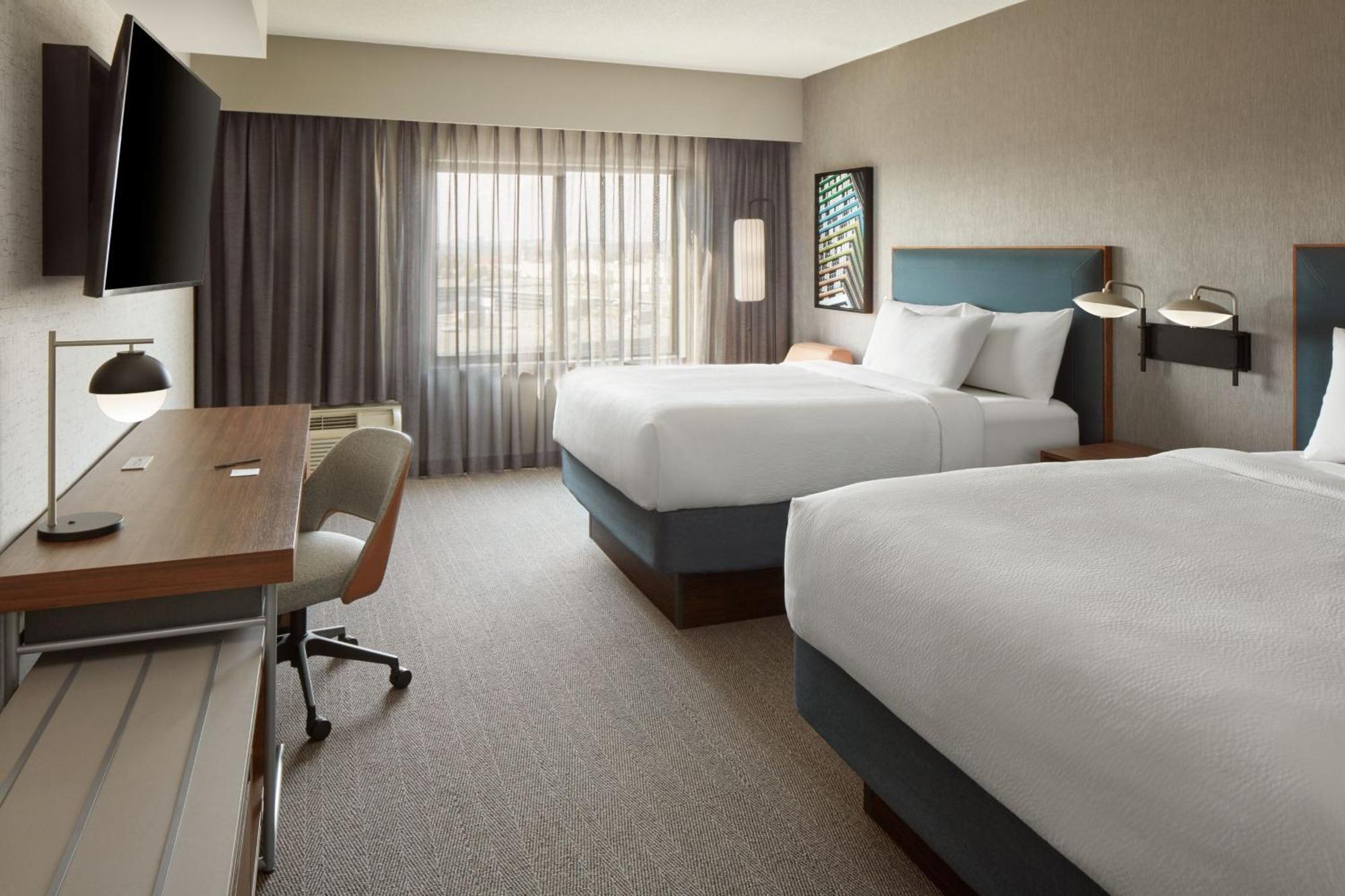 Courtyard By Marriott Mississauga-Airport Corporate Centre West Hotel Exterior foto